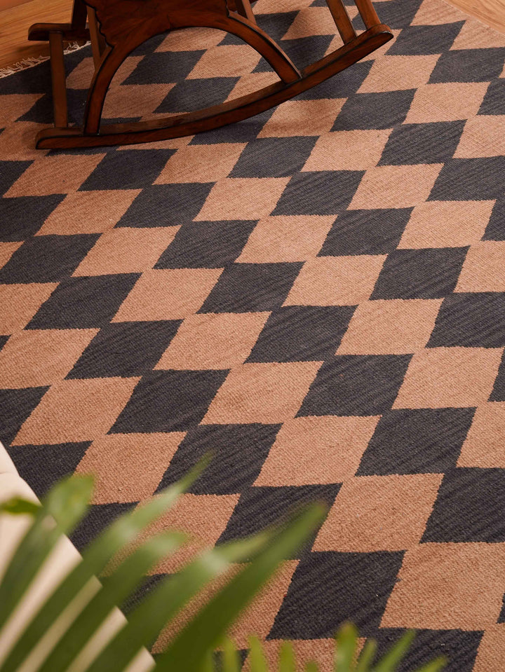 Diamond Grid Hand Woven Kilim Wool Flatweave Rug