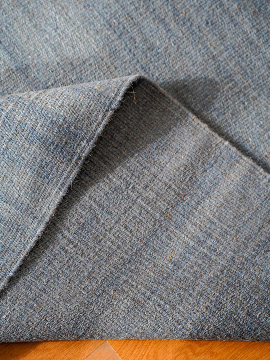 Hand Woven Wool Solid Rug – Clean Minimal Design