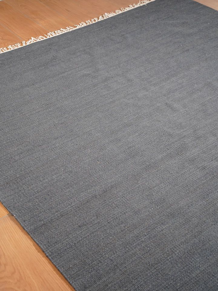 Hand Woven Wool Solid Rug – Clean Minimal Design