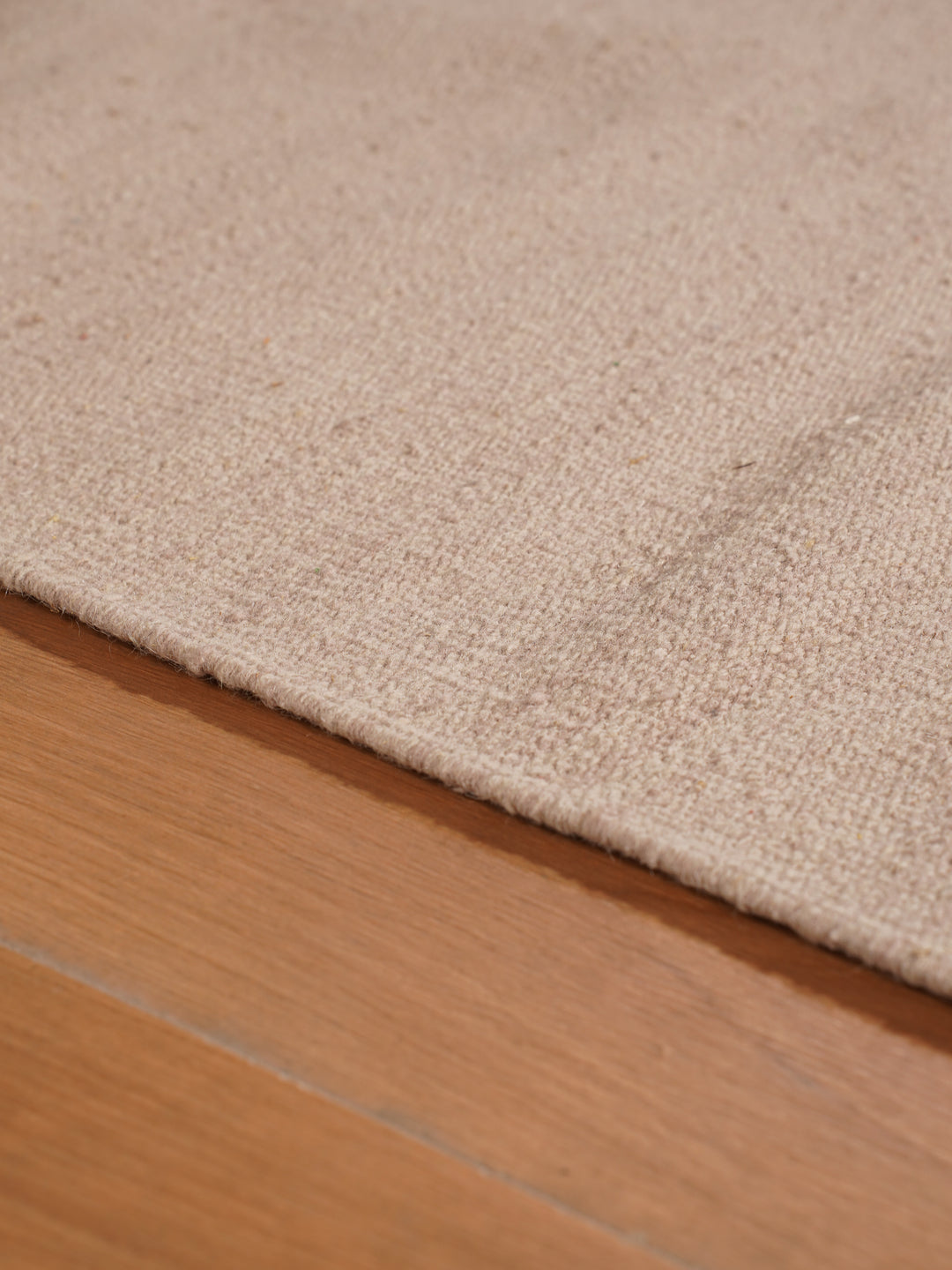 Hand Woven Wool Solid Rug – Clean Minimal Design