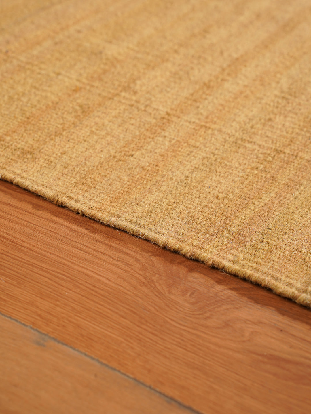 Hand Woven Wool Solid Rug – Clean Minimal Design