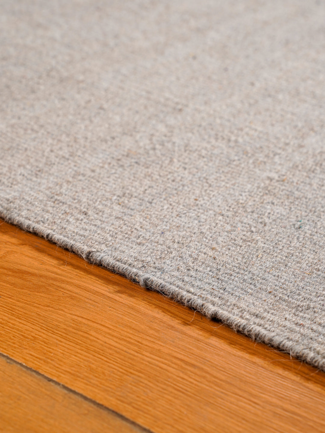 Hand Woven Wool Solid Rug – Clean Minimal Design