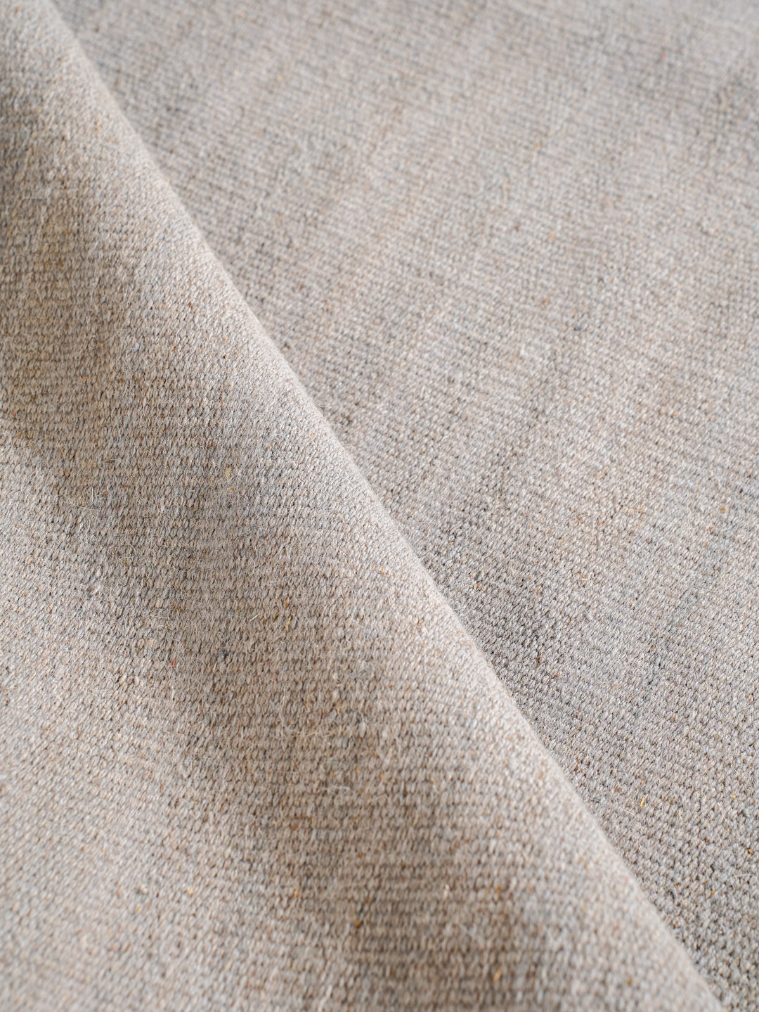 Hand Woven Wool Solid Rug – Clean Minimal Design