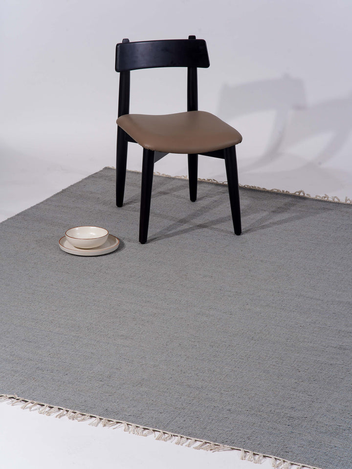 Hand Woven Wool Solid Rug – Clean Minimal Design