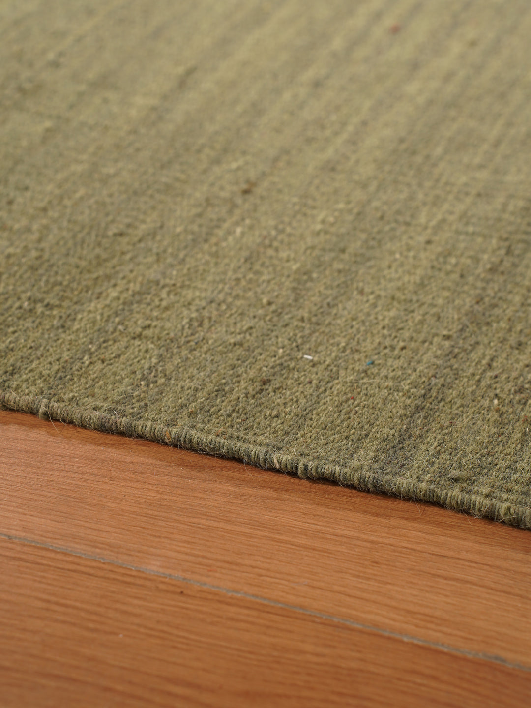 Hand Woven Wool Solid Rug – Clean Minimal Design