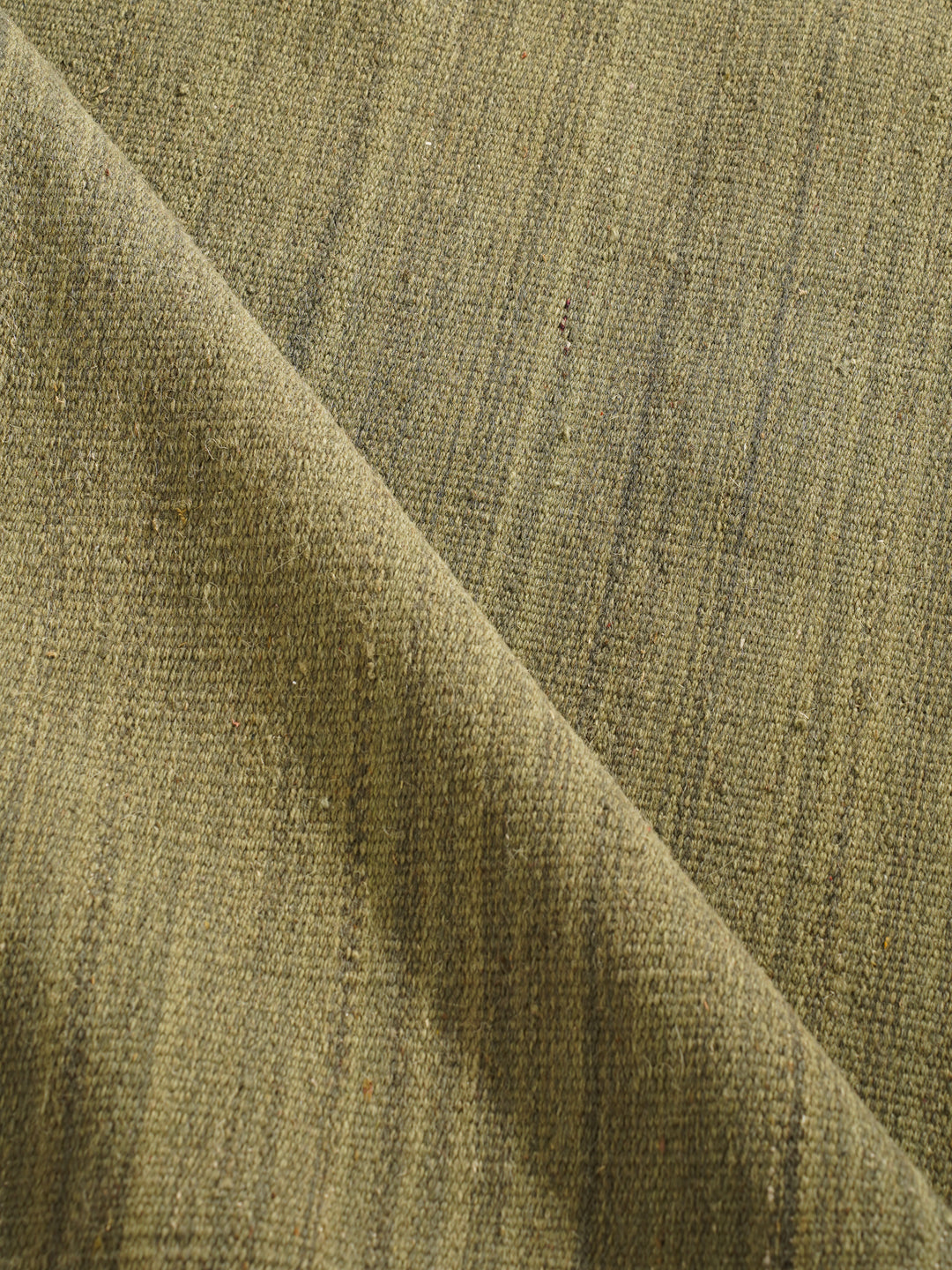 Hand Woven Wool Solid Rug – Clean Minimal Design