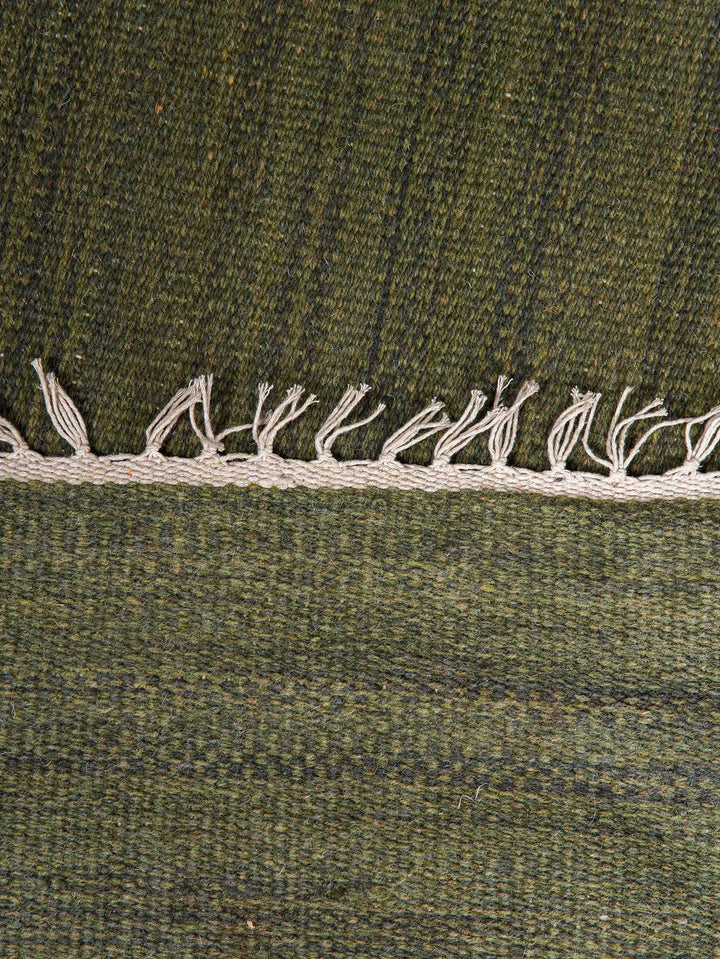 Hand Woven Wool Solid Rug – Clean Minimal Design
