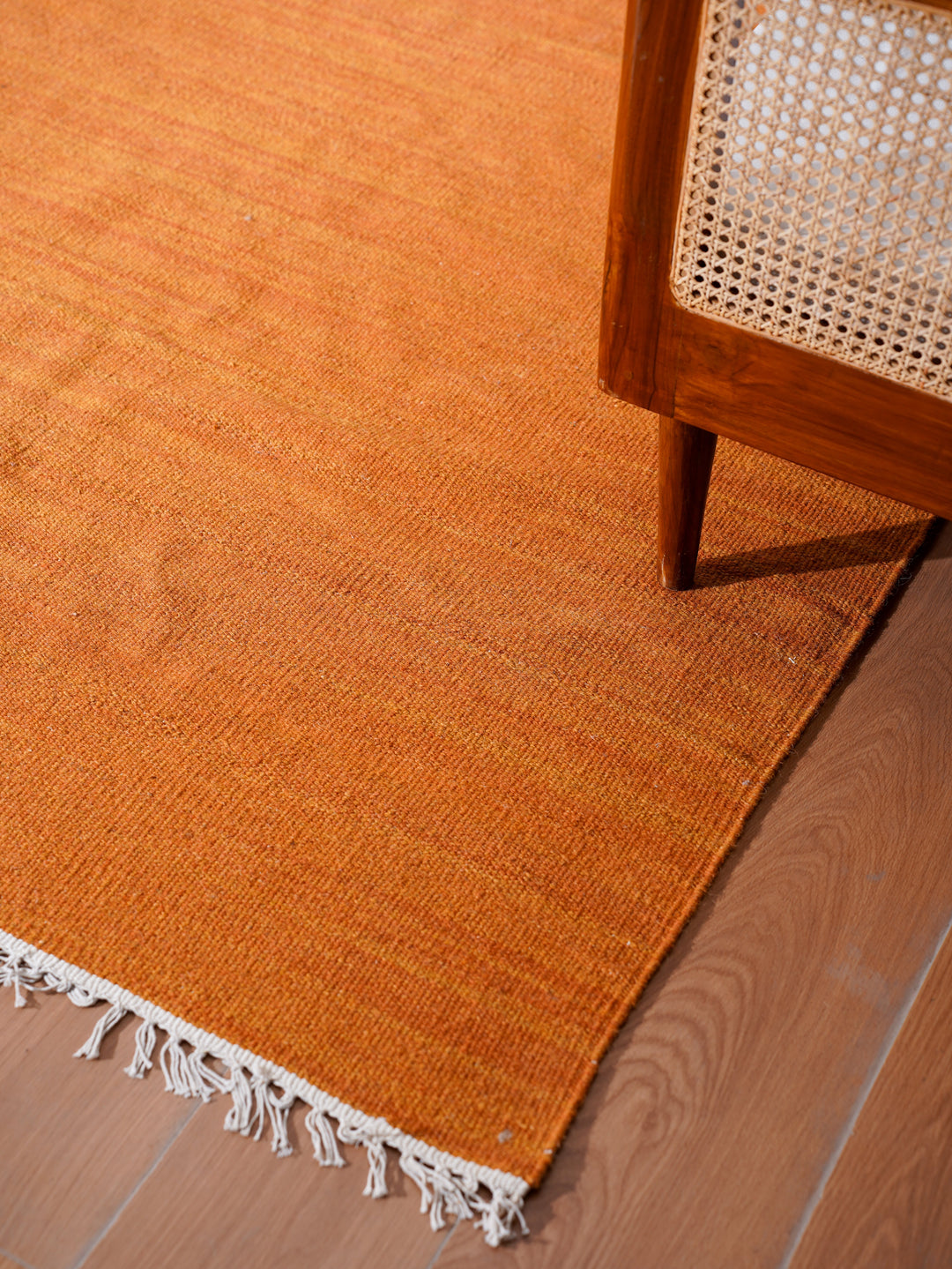 Hand Woven Wool Solid Rug – Clean Minimal Design