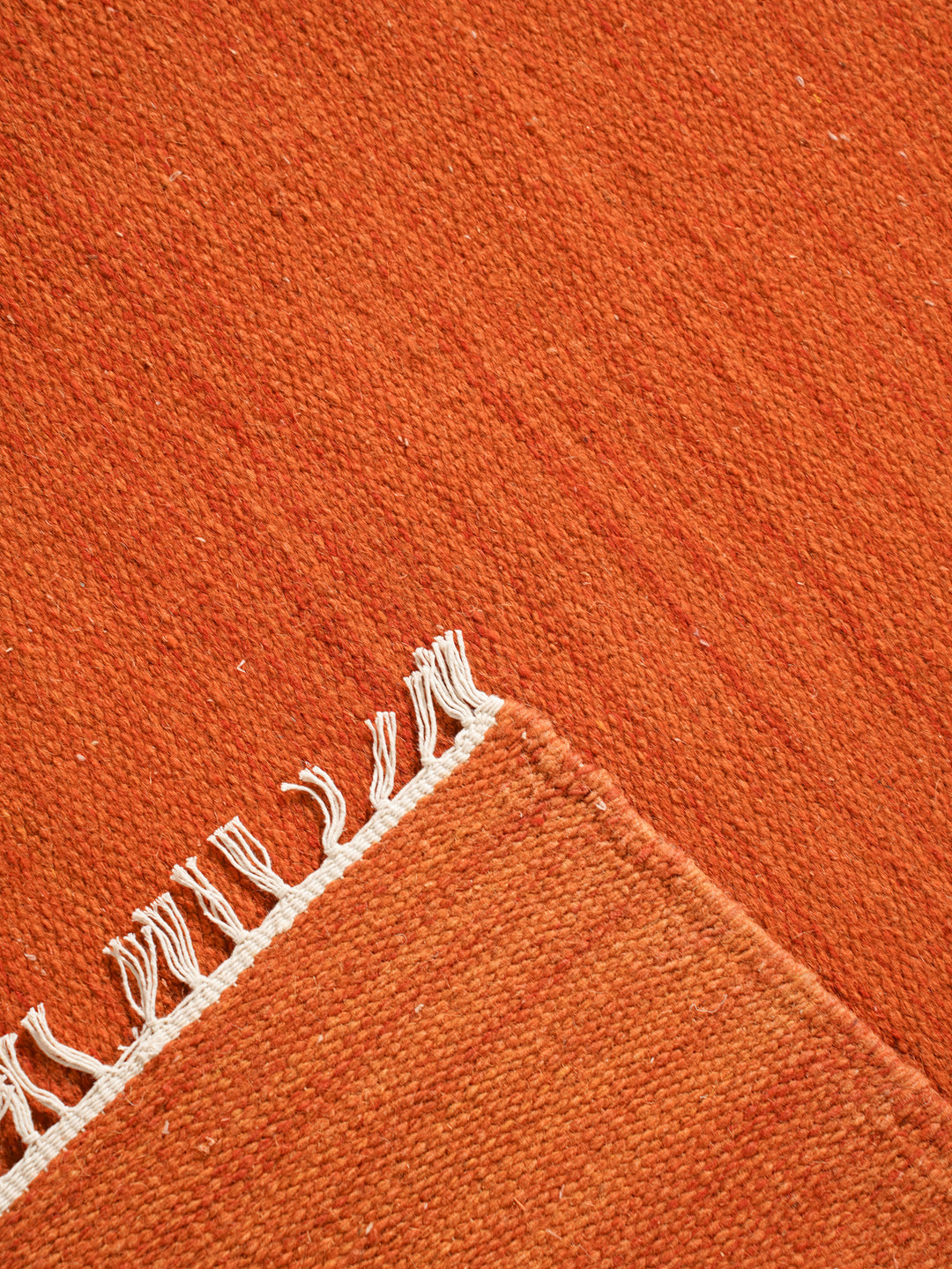 Hand Woven Wool Solid Rug – Clean Minimal Design