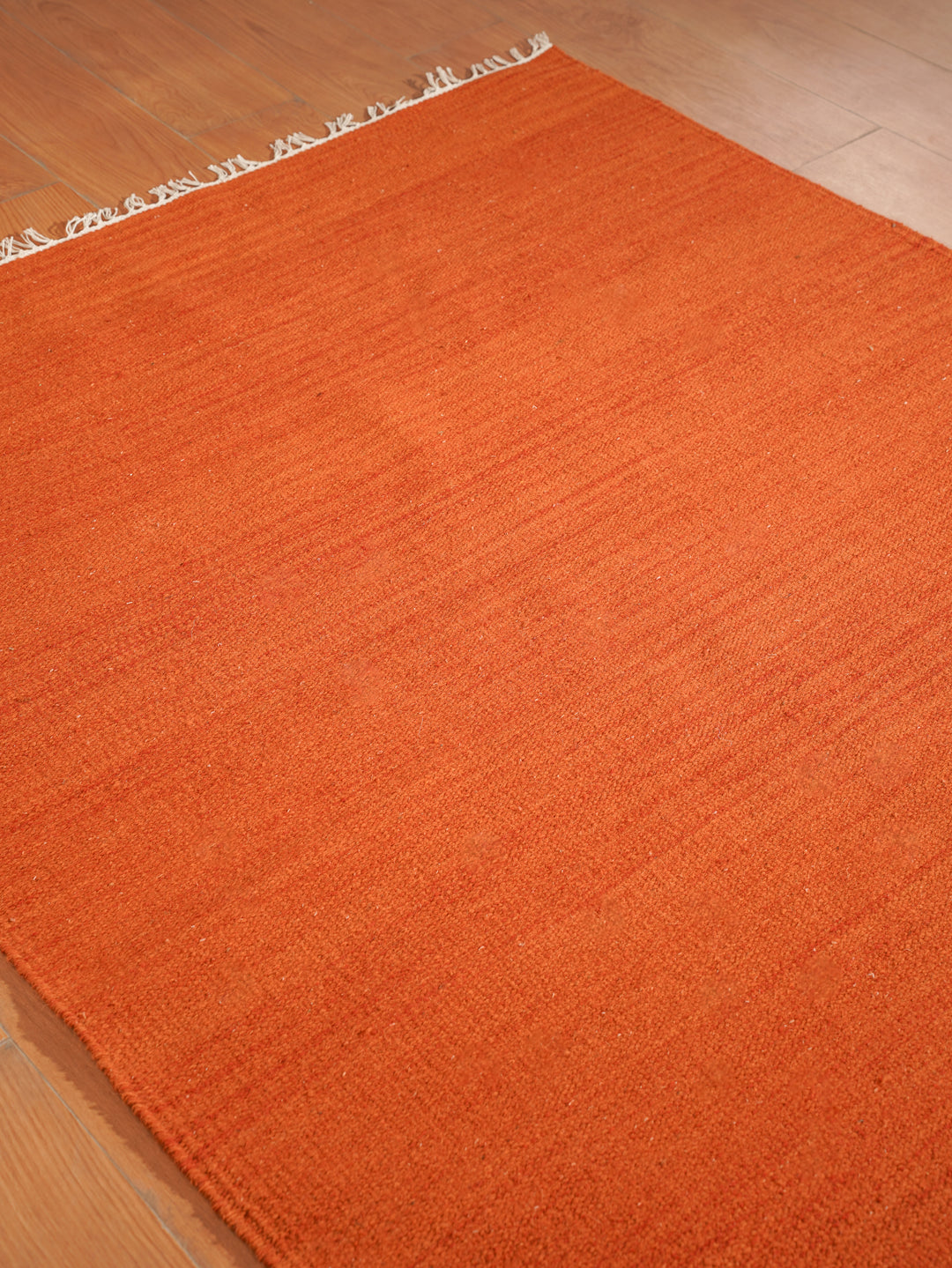 Hand Woven Wool Solid Rug – Clean Minimal Design