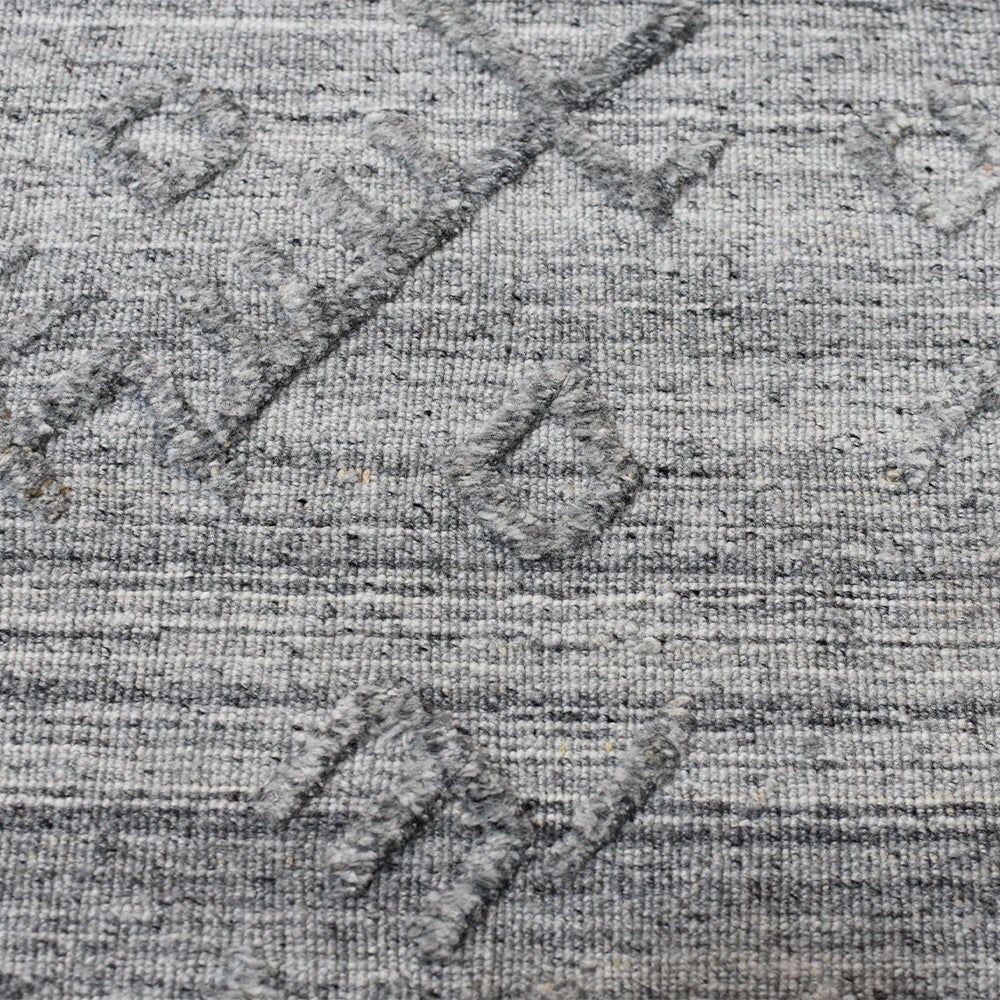 Hand Woven Overtufted Kilim Polypropylene Area Rug Geometric Silver DP0006