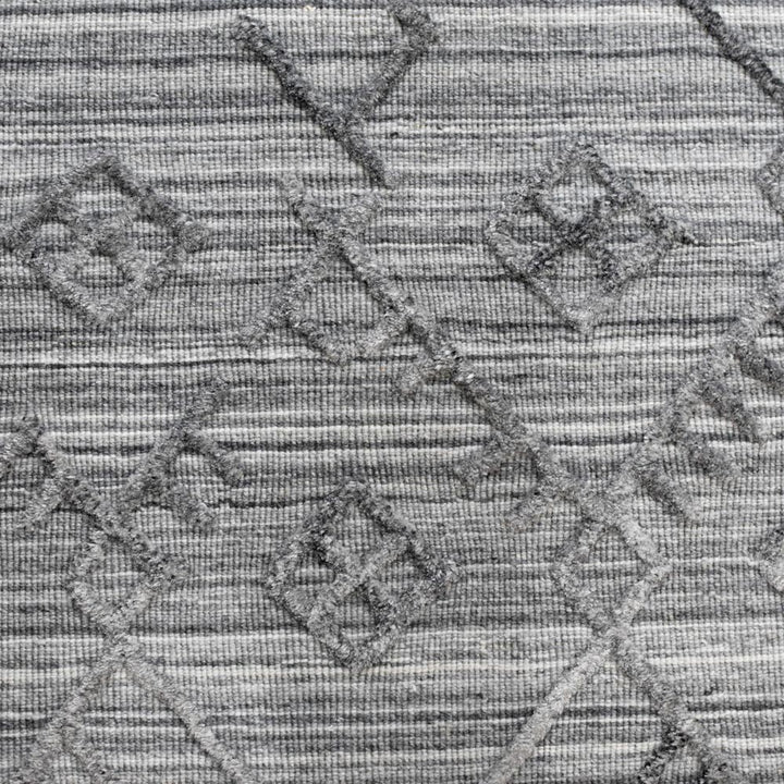 Hand Woven Overtufted Kilim Polypropylene Area Rug Geometric Silver DP0006