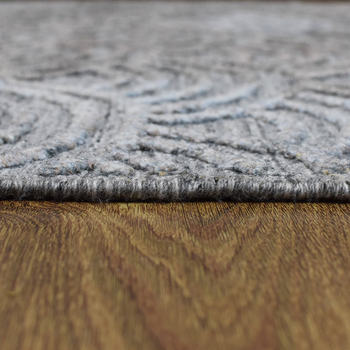 Hand Woven Overtufted Kilim Polypropylene Area Rug Geometric Silver DP0007