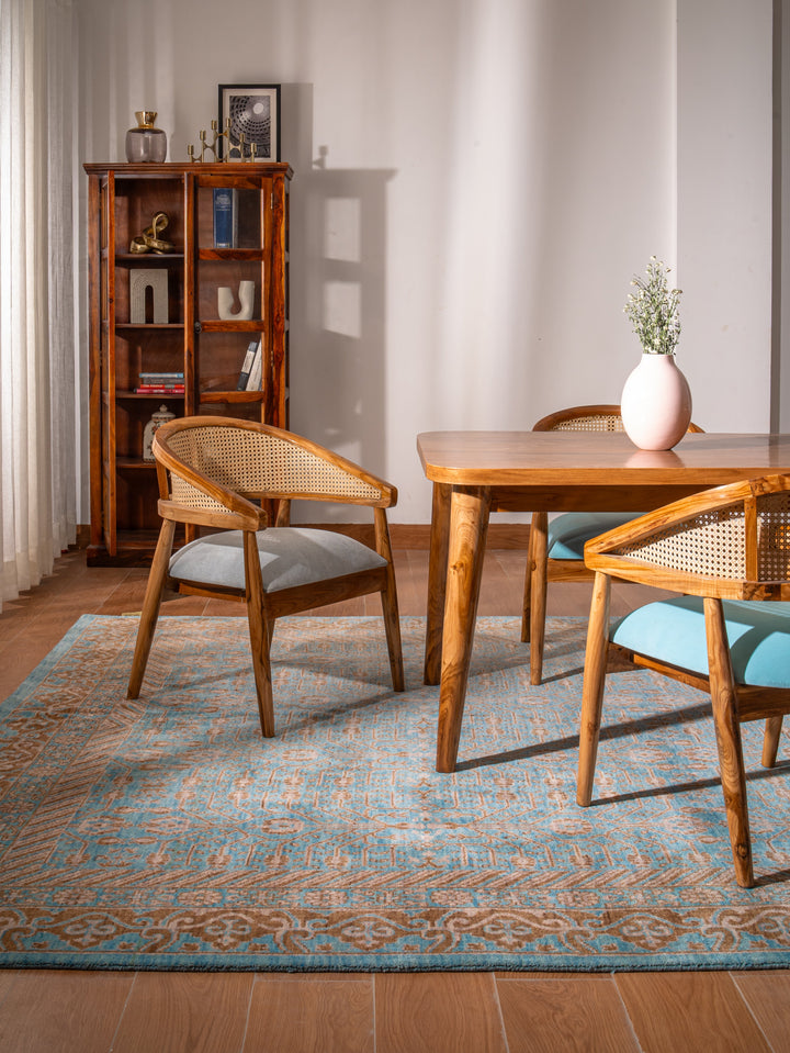 Light Blue Traditional Oriental Hand-Knotted Wool Rug