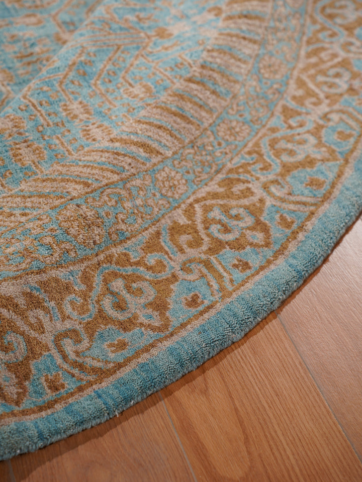 Light Blue Traditional Oriental Hand-Knotted Wool Rug