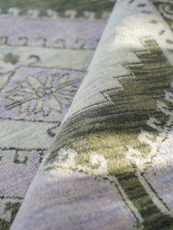 Light Green Oriental Hand-Knotted Wool Rug