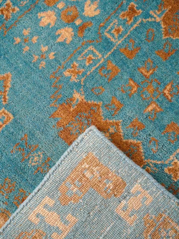 Light Blue Oriental Hand-Knotted Wool Rug