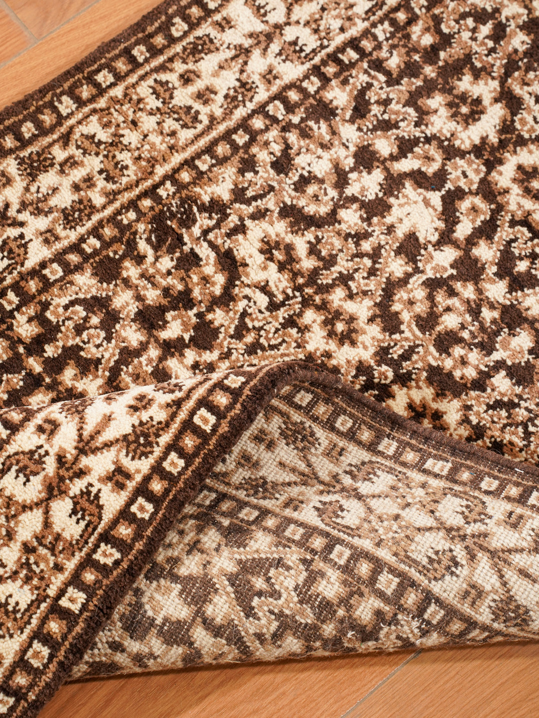 Brown & Beige Hand-Knotted Wool Oriental Rug – Classic Floral Design