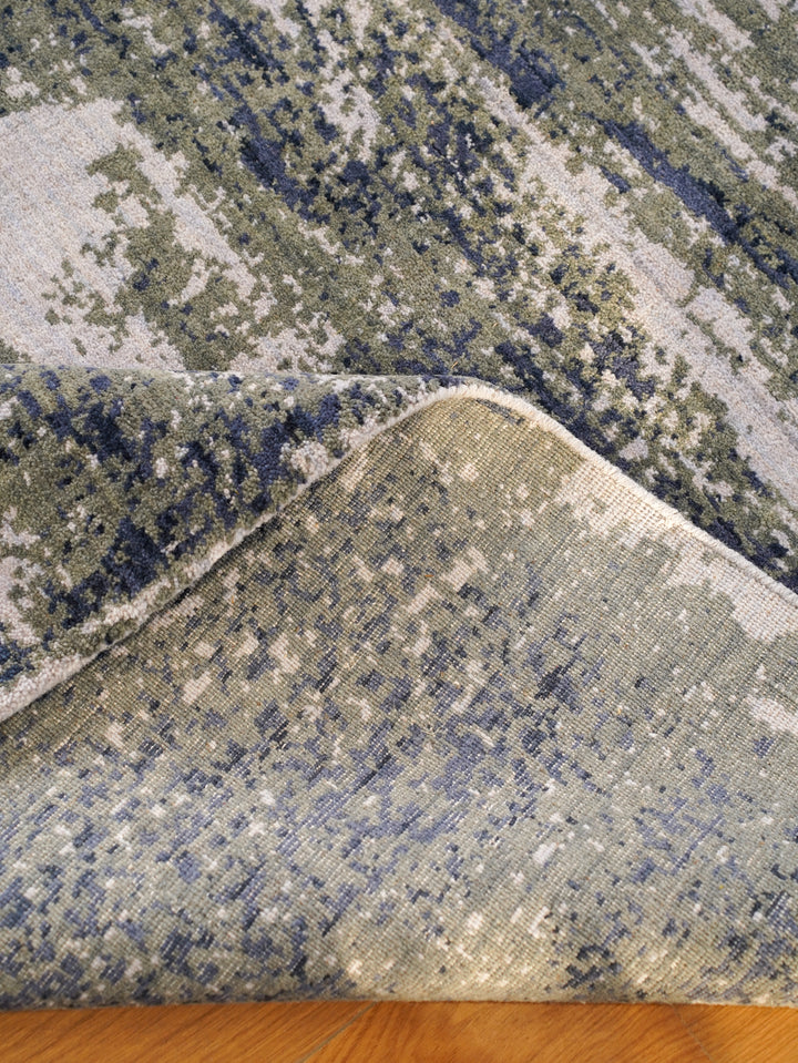 Multicolor Abstract Textured Area Rug with Modern Distressed Pattern