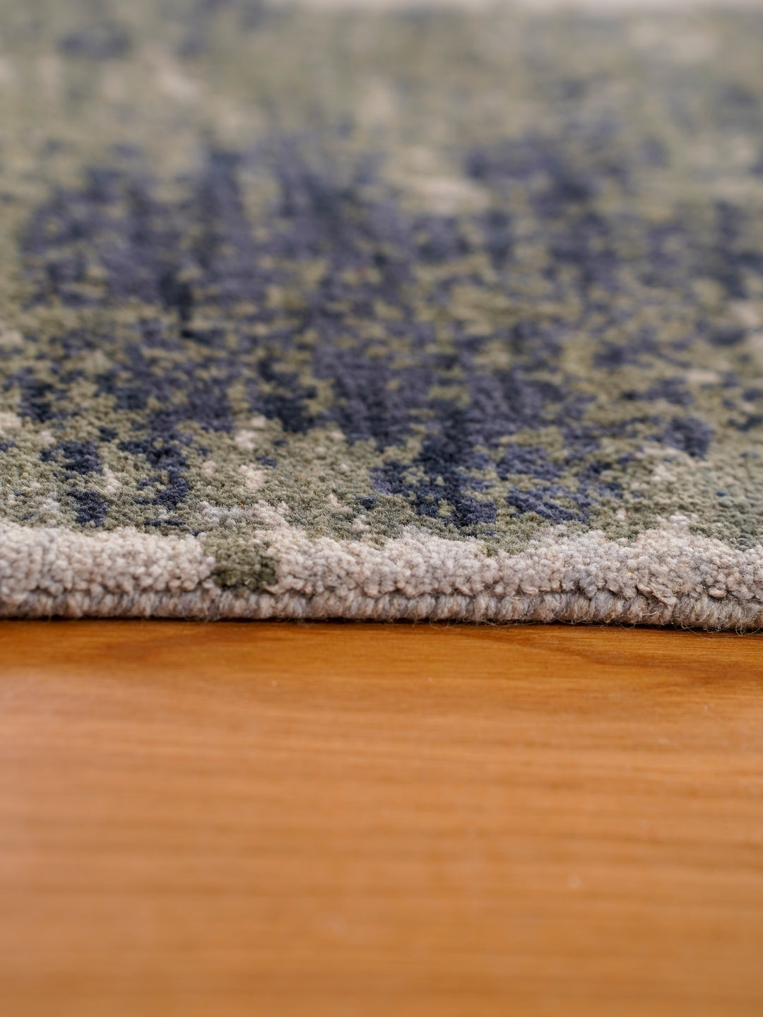 Multicolor Abstract Textured Area Rug with Modern Distressed Pattern