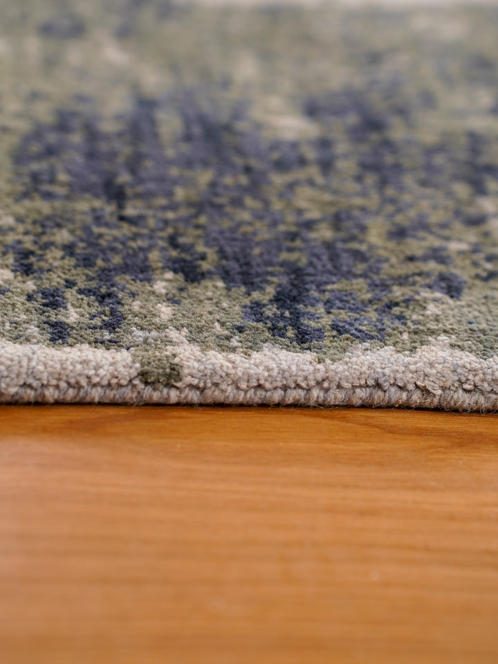 Multicolor Abstract Textured Area Rug with Modern Distressed Pattern