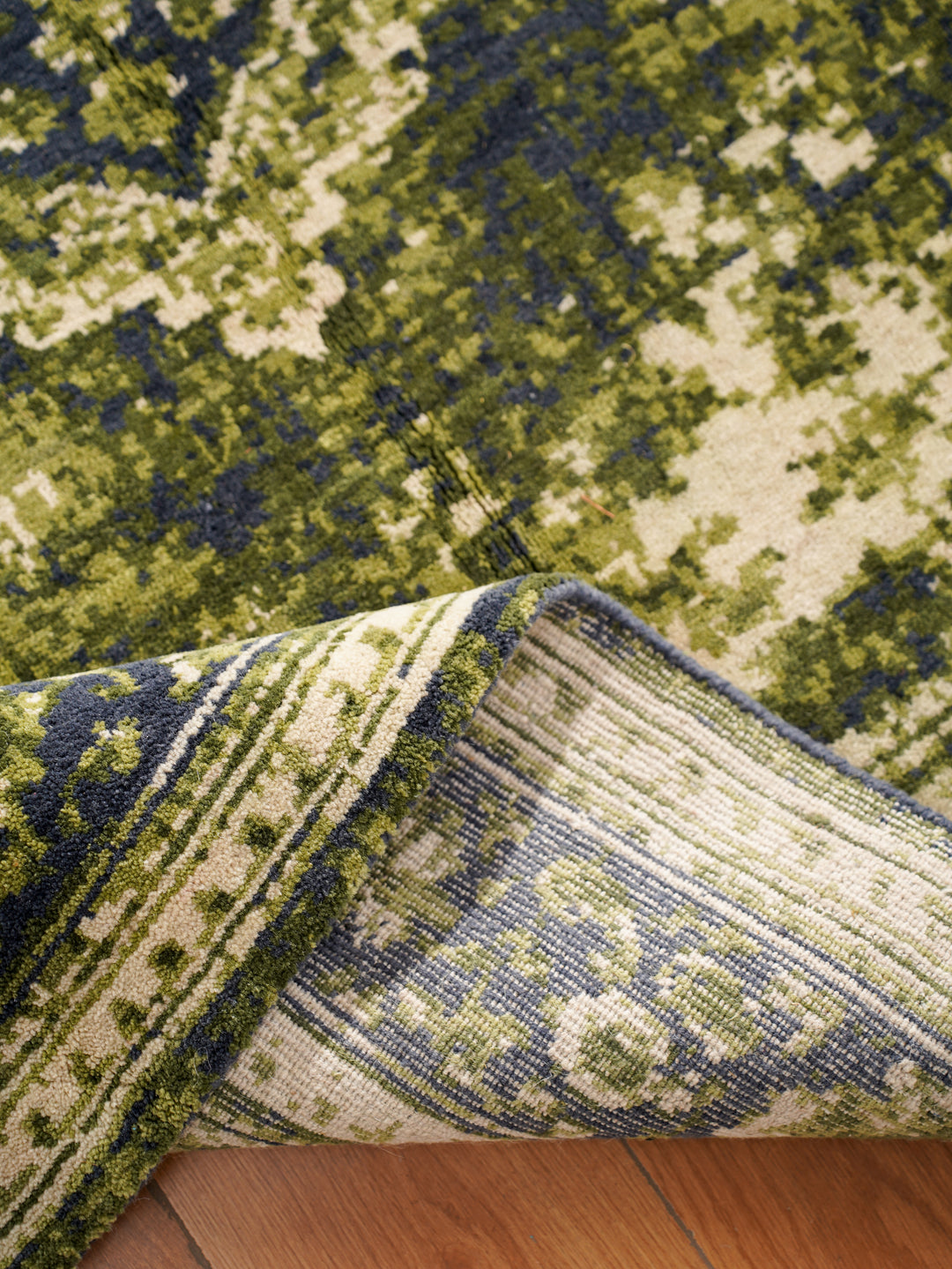 Hand Knotted Oriental Wool Light Green Area Rug