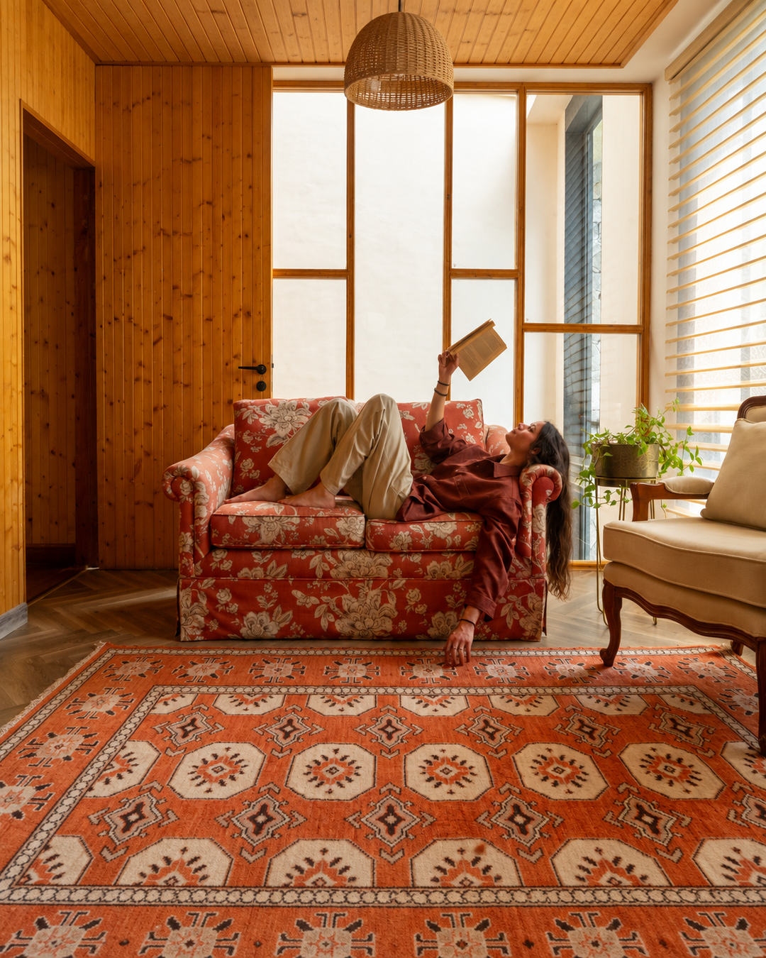 Geometric Oriental Hand-Knotted Wool Area Rug
