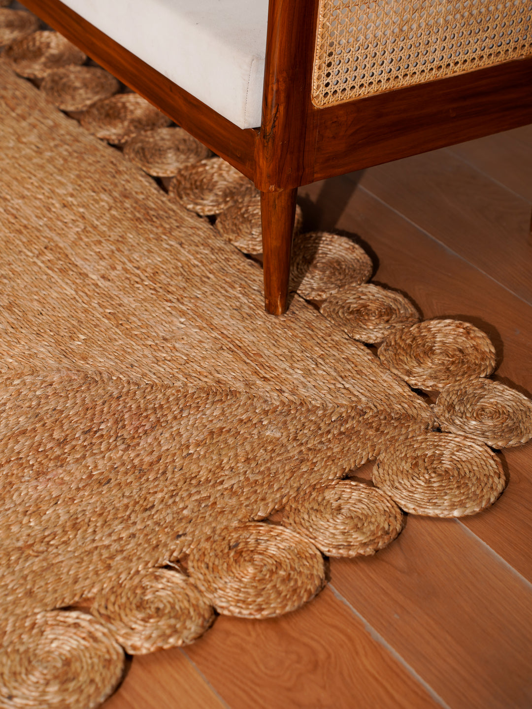 TerraLoop Hand Woven Jute Oriental Rug