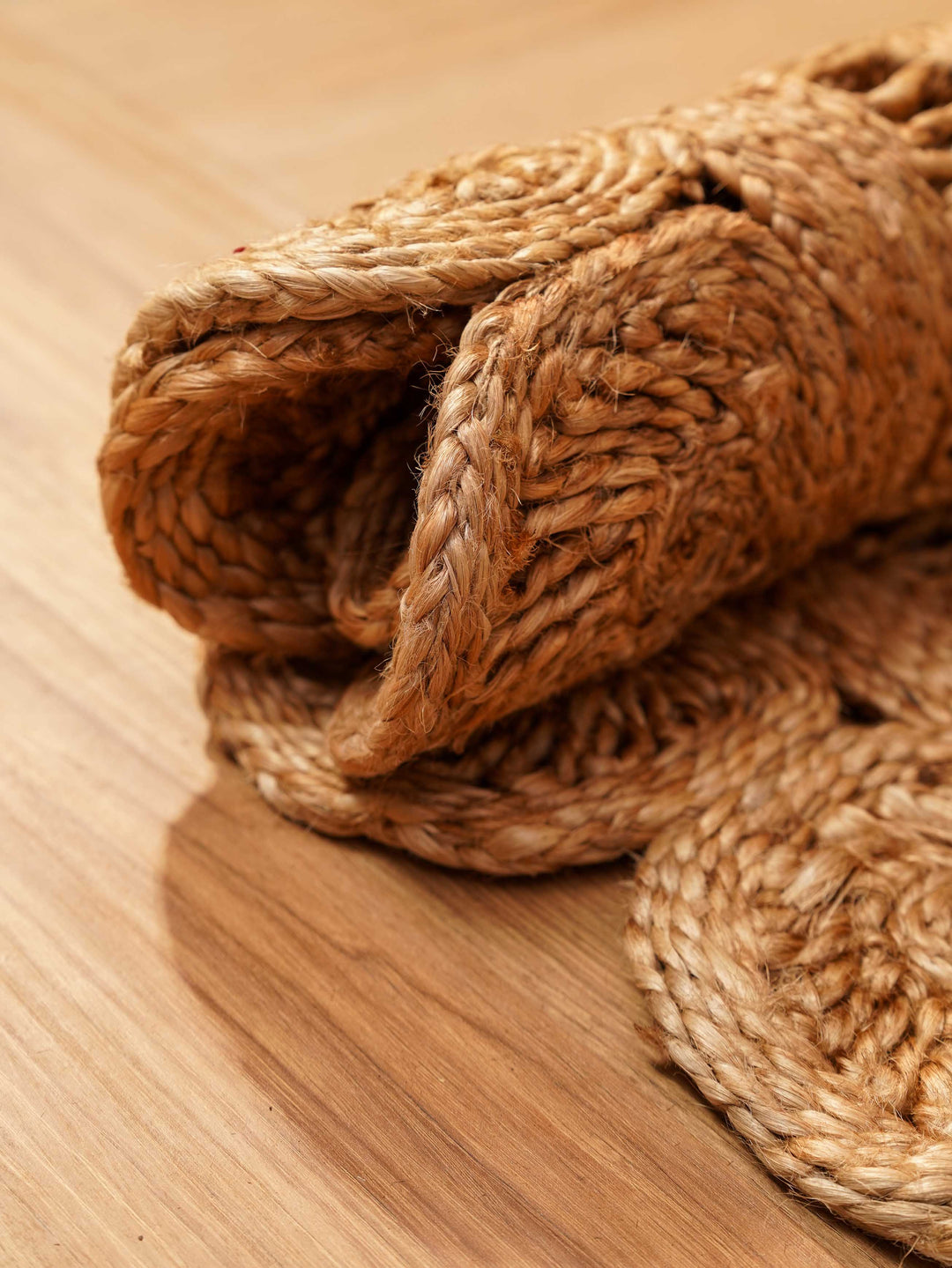 RustiqueAura Hand Woven Jute Oriental Rug
