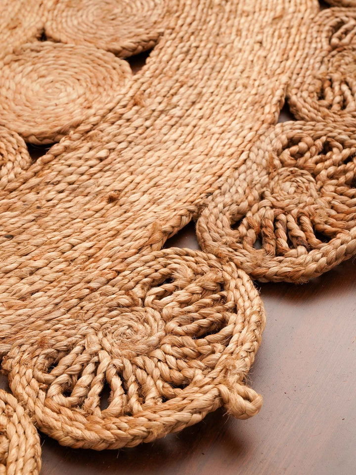 MandalaWeave Hand Woven Jute Oriental Round Rug