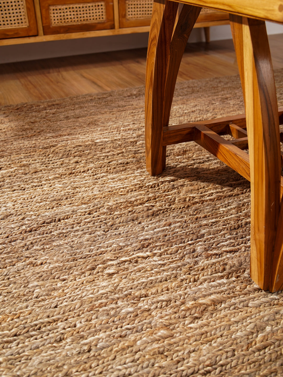 Light Brown Solid Hand-Knotted Sumak Jute Rug