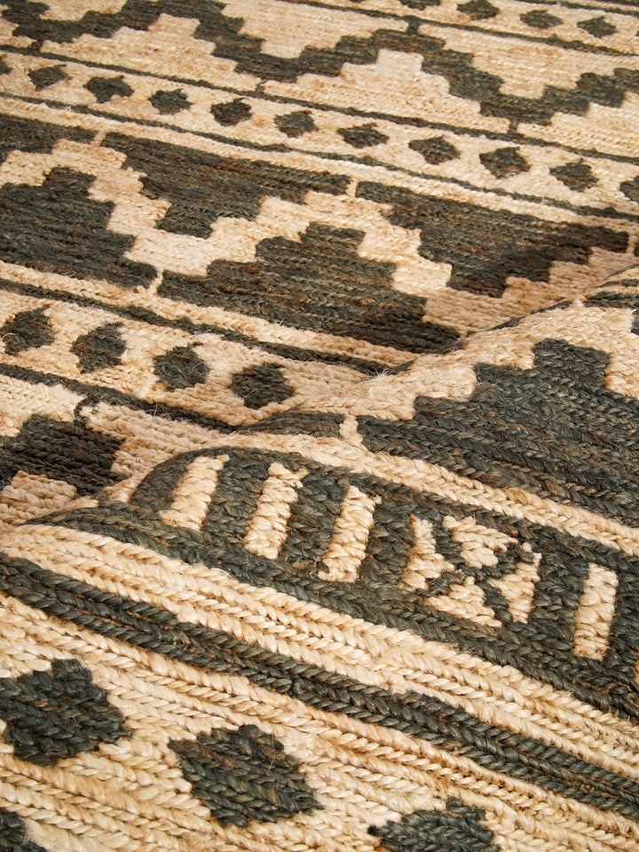 Oriental Hand Knotted Sumak Jute Rug