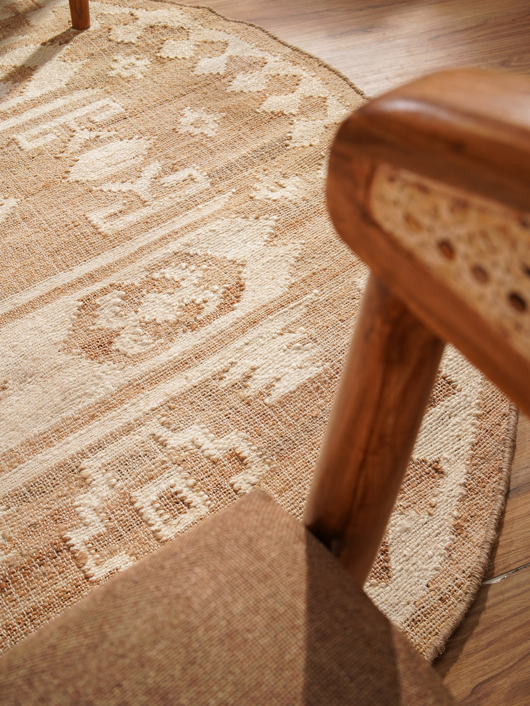 White & Beige Oriental Hand Woven Jute Flat Weave Kilim Rug