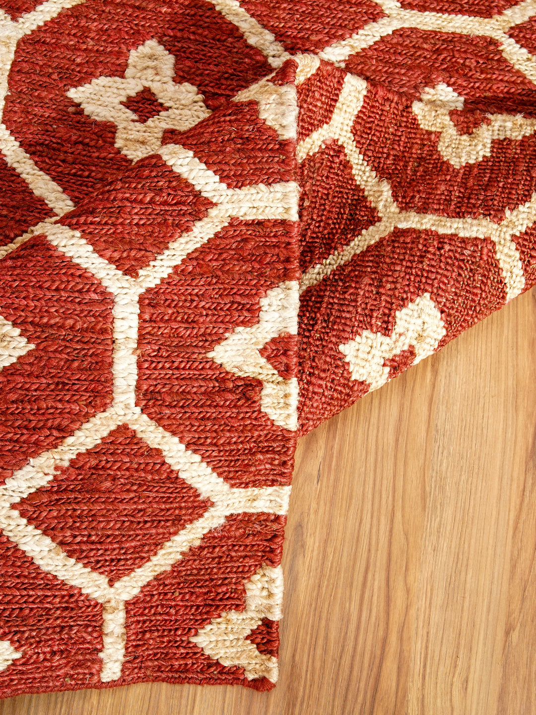 Red & Beige Floral Jute Sumak Rug for Elegant Living Spaces