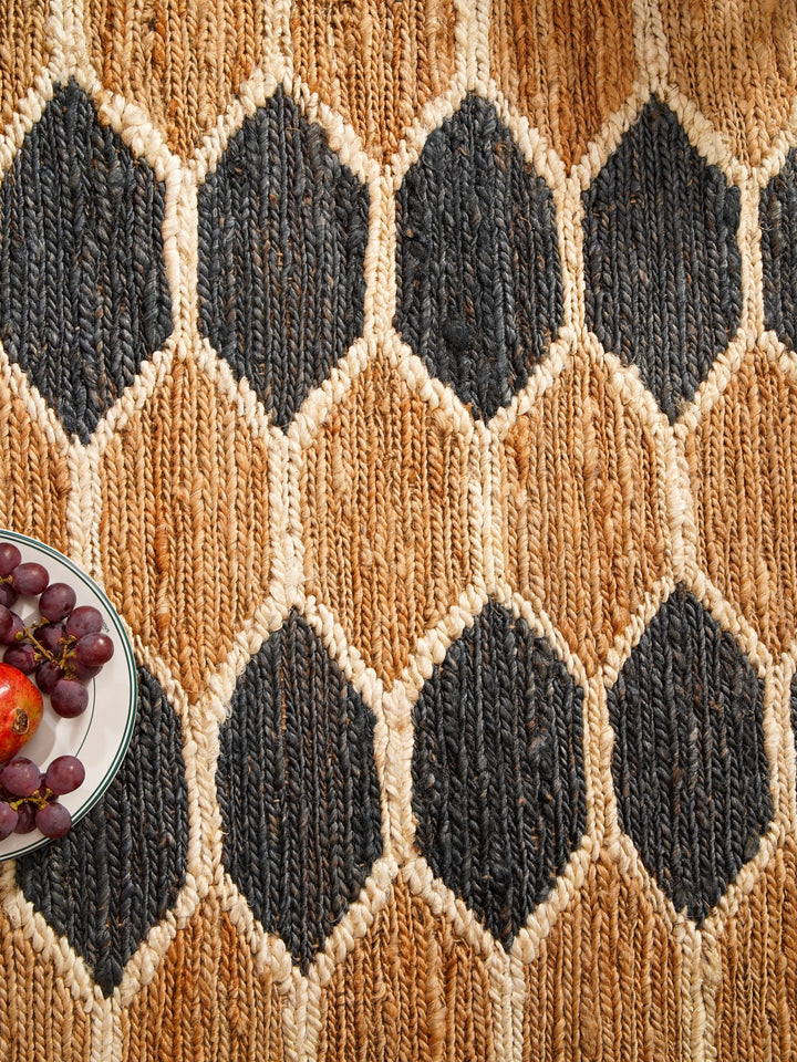 Multicolor Geometric Jute Sumak Rug for Contemporary & Eclectic Spaces