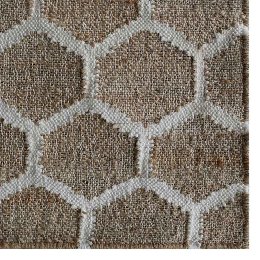 Natural Brown & Beige Jute Honeycomb Rug for Contemporary Living Spaces