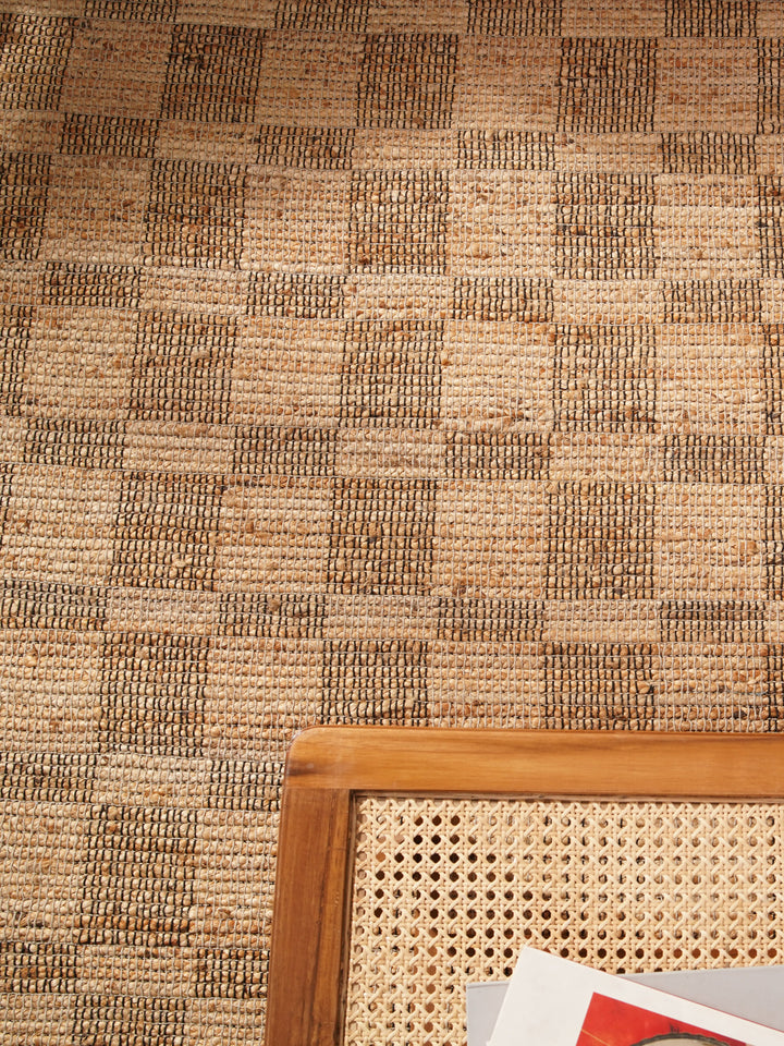 Beige Checkered Jute Area Rug for Modern & Minimal Interiors