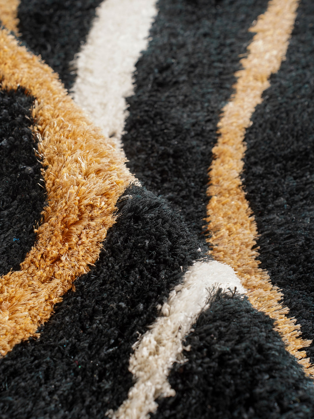 NoirOrbit Hand Tufted Shag Polyester Geometric Rug