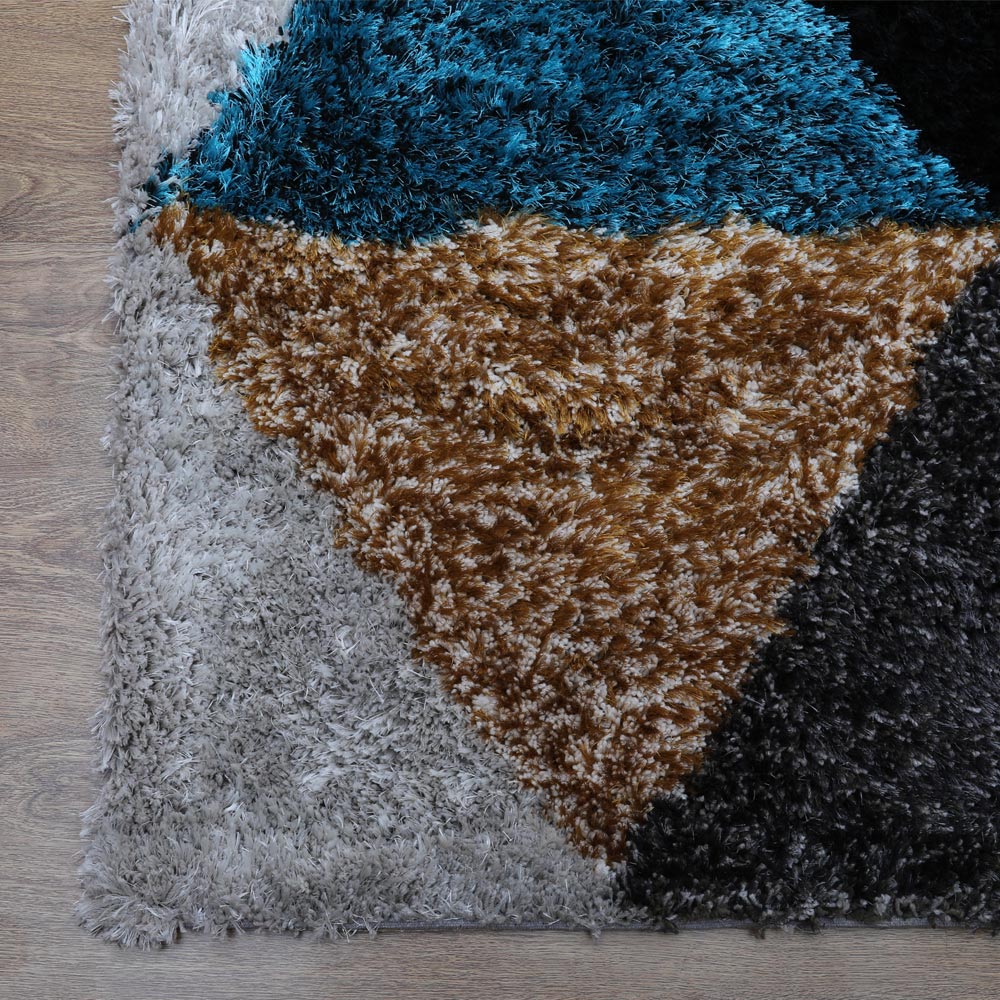 TriVanta Hand Tufted Shag Polyester Geometric Rug