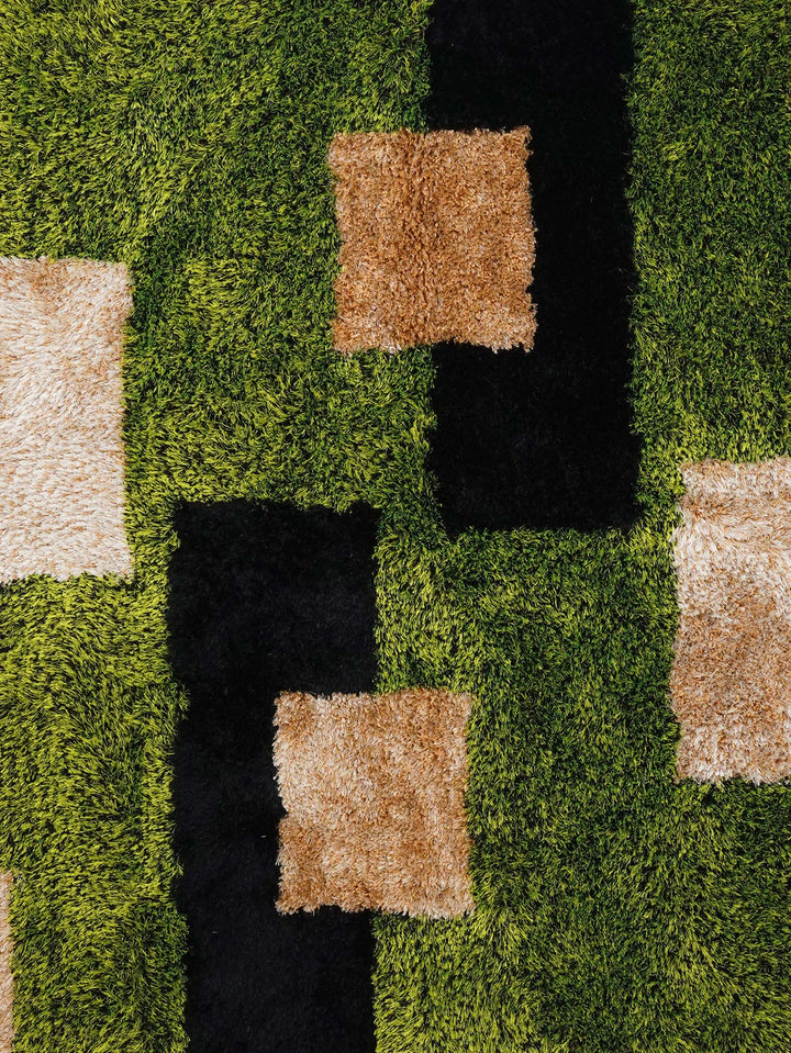 BlockScape Hand Tufted Shag Polyester Geometric Rug