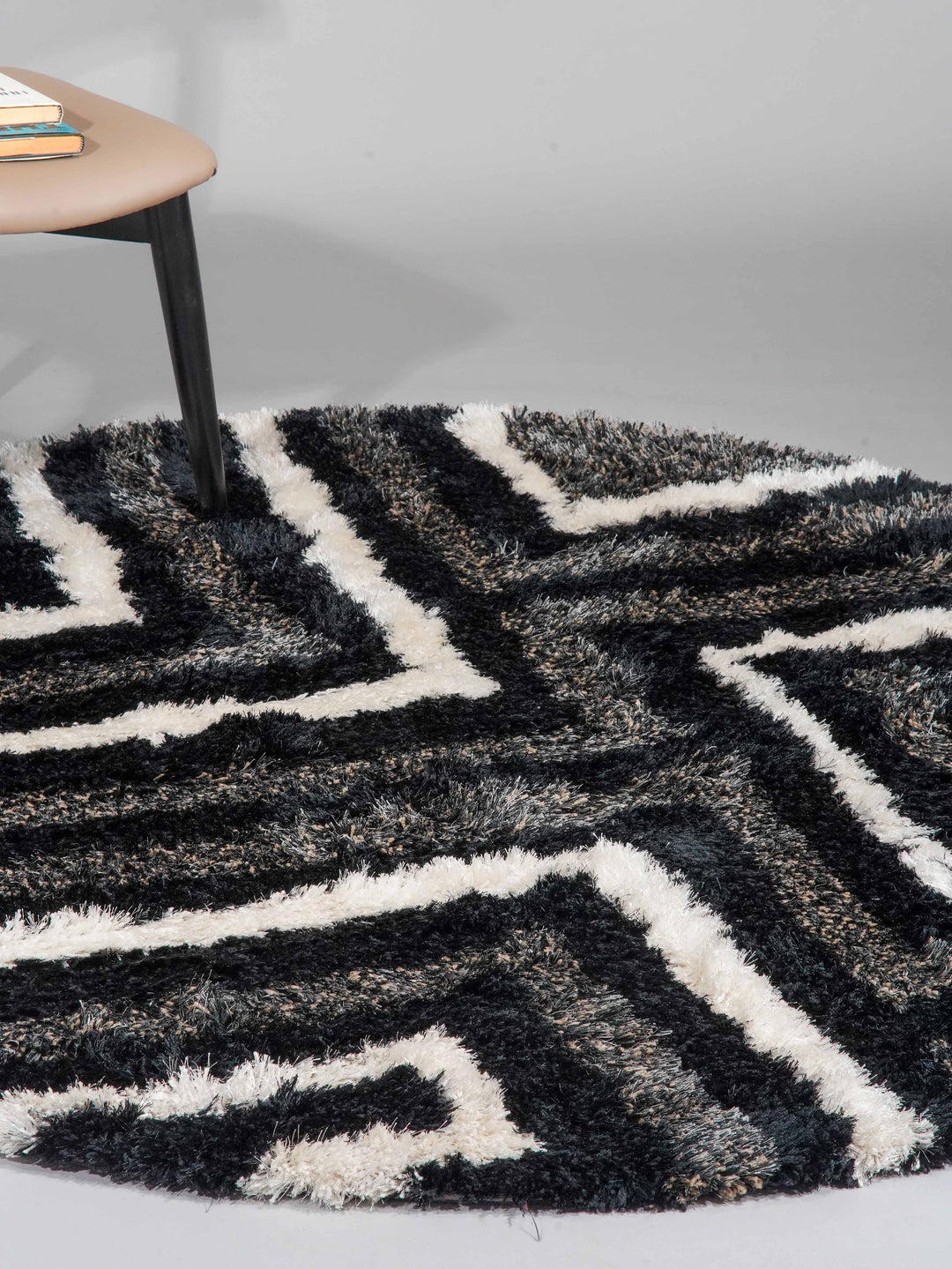 Gridora Maze Hand Tufted Shag Polyester Geometric Rug