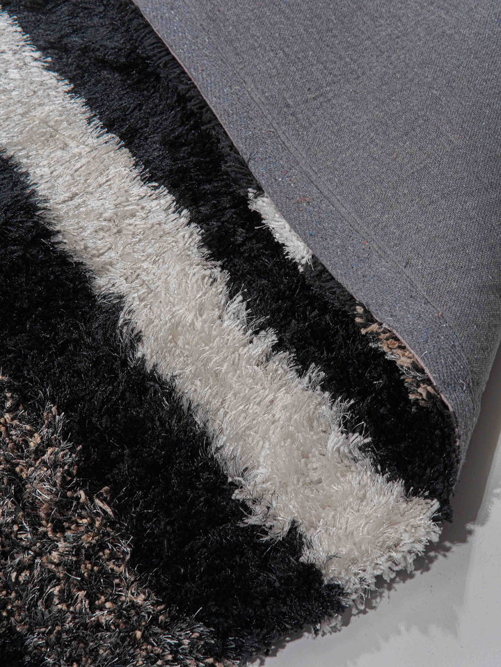 Gridora Maze Hand Tufted Shag Polyester Geometric Rug