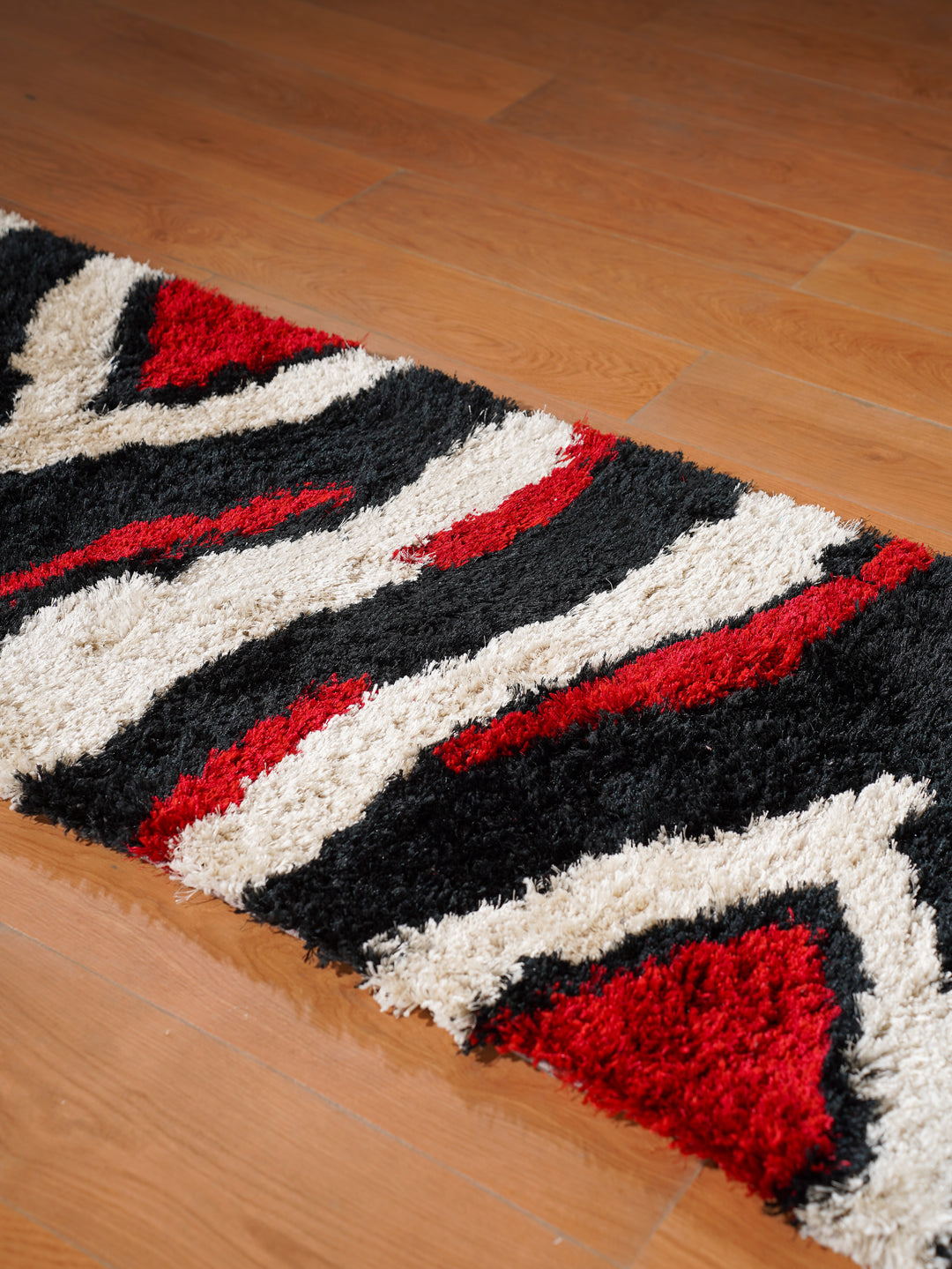 VividWave Hand Tufted Shag Polyester Contemporary Rug