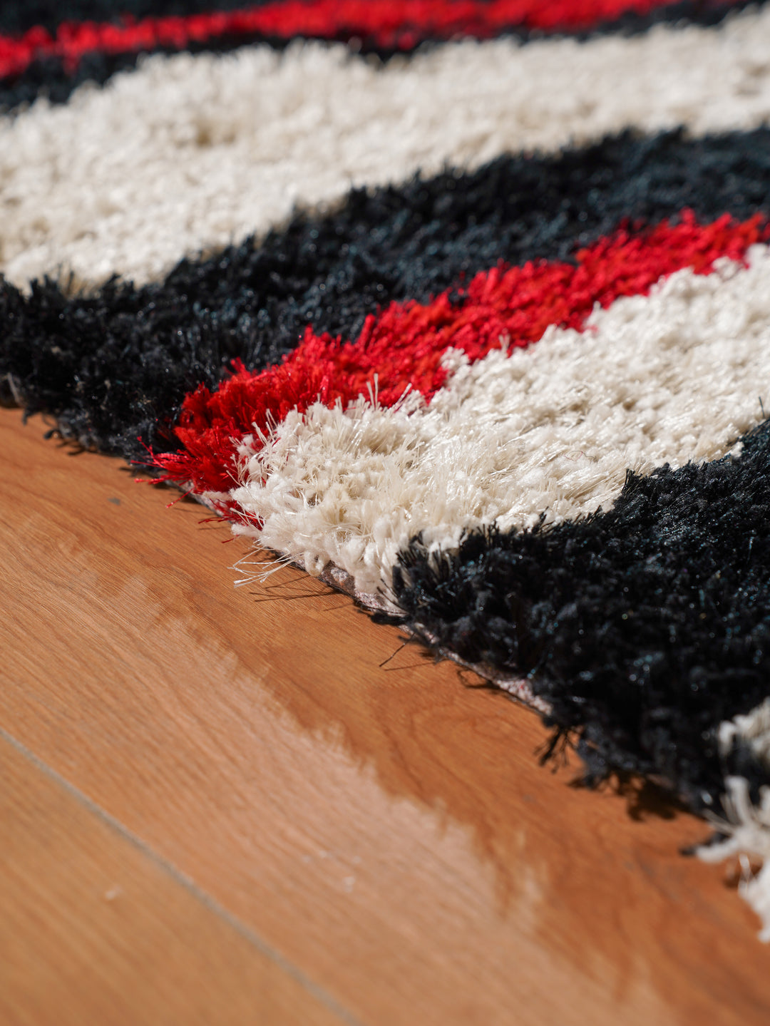 VividWave Hand Tufted Shag Polyester Contemporary Rug