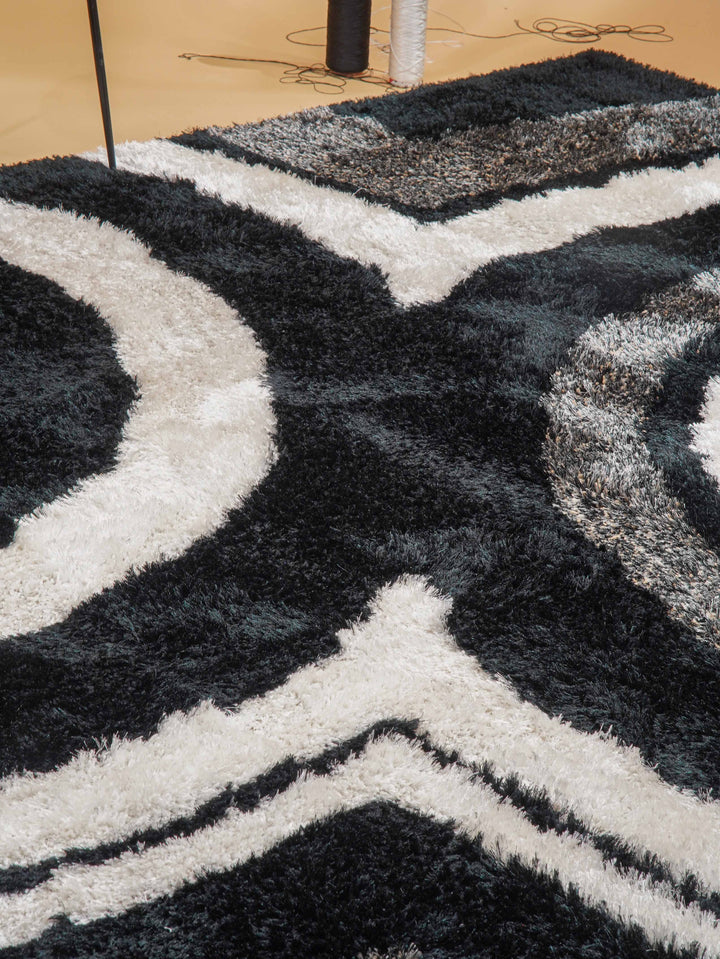 Hand Tufted Shag Polyester Area Rug Geometric Beige Brown K00045