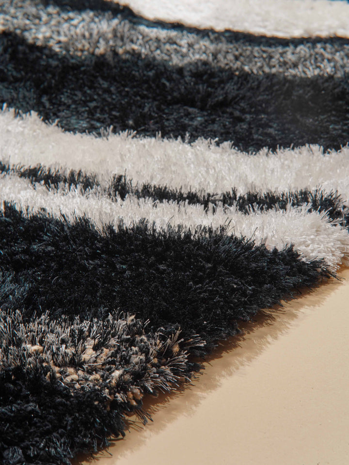 Hand Tufted Shag Polyester Area Rug Geometric Beige Brown K00045