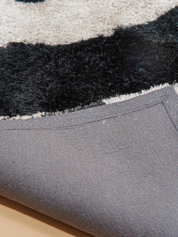 Hand Tufted Shag Polyester Area Rug Geometric Beige Brown K00045