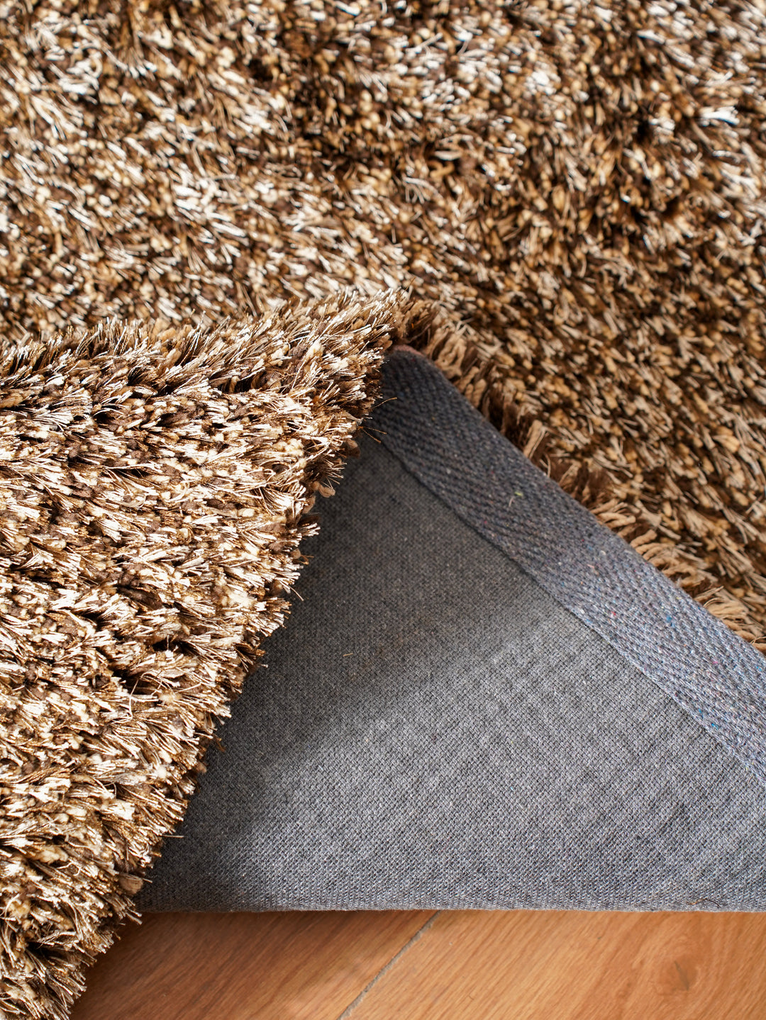 Luxe Hand Tufted Shag Polyester Solid Rug