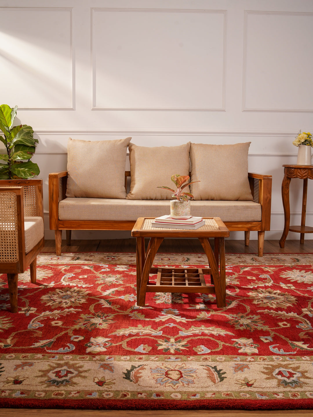 Heritage Hand Tufted Wool Oriental Floral Rug
