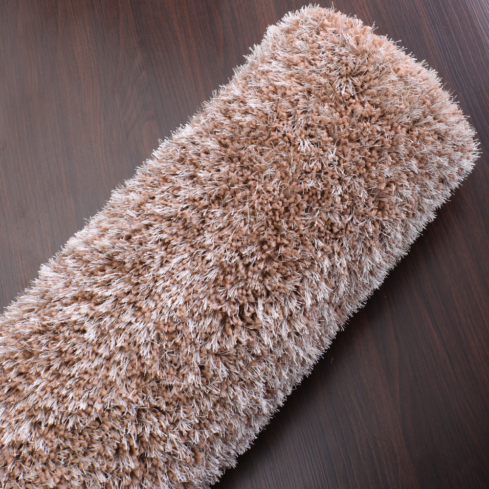 Plush Hand Tufted Shag Rug in Polyester – Solid Design